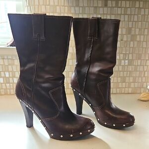 Elegant Brown Leather Women's Boots